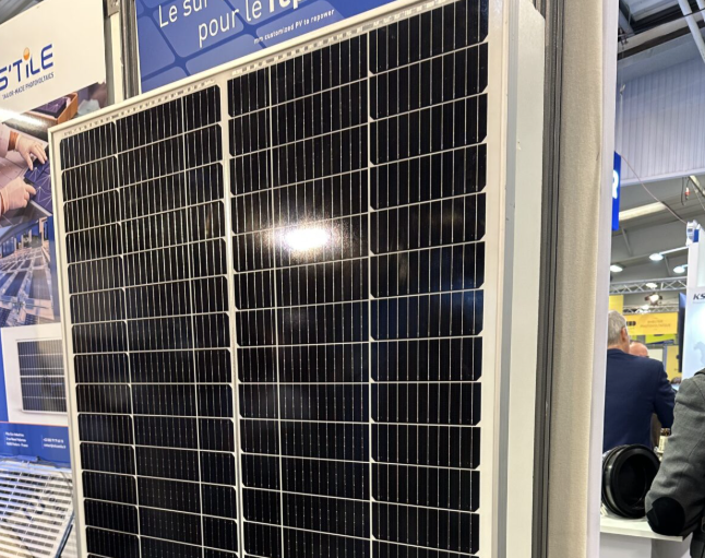 法国S'tile公司推出屋顶光伏系统改造定制方案